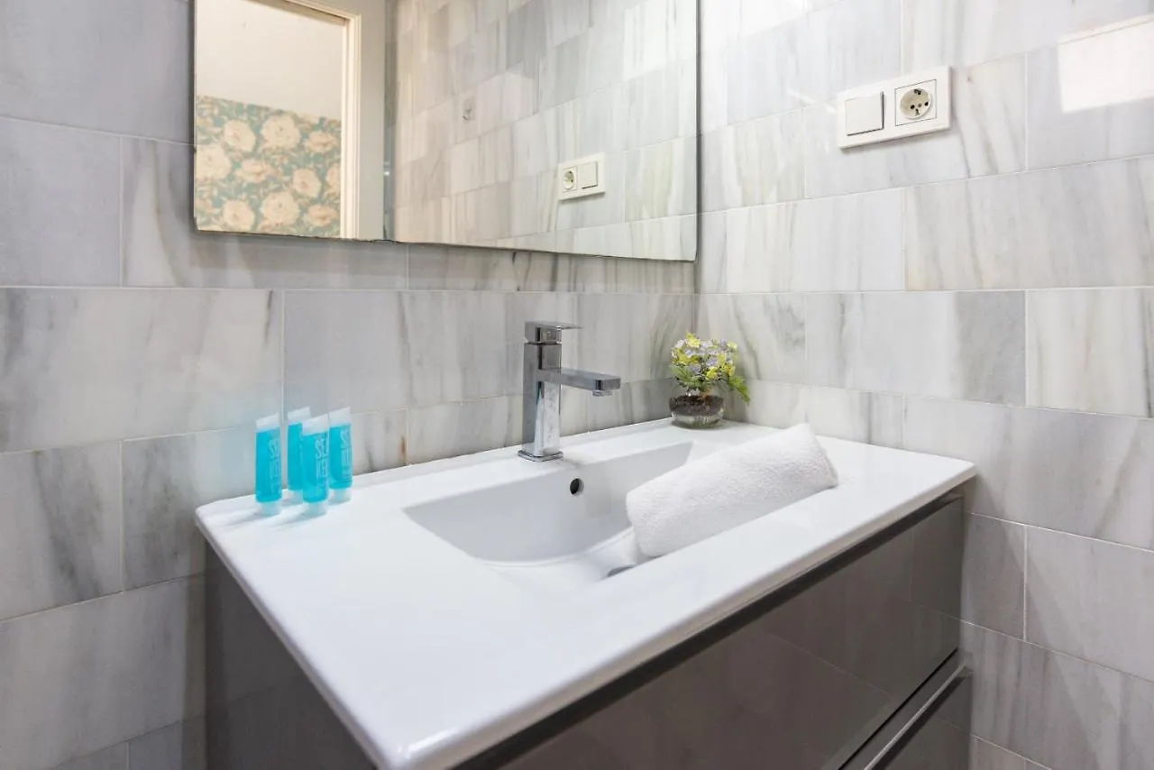 Soho Premium 4 Bedrooms Apartment Málaga