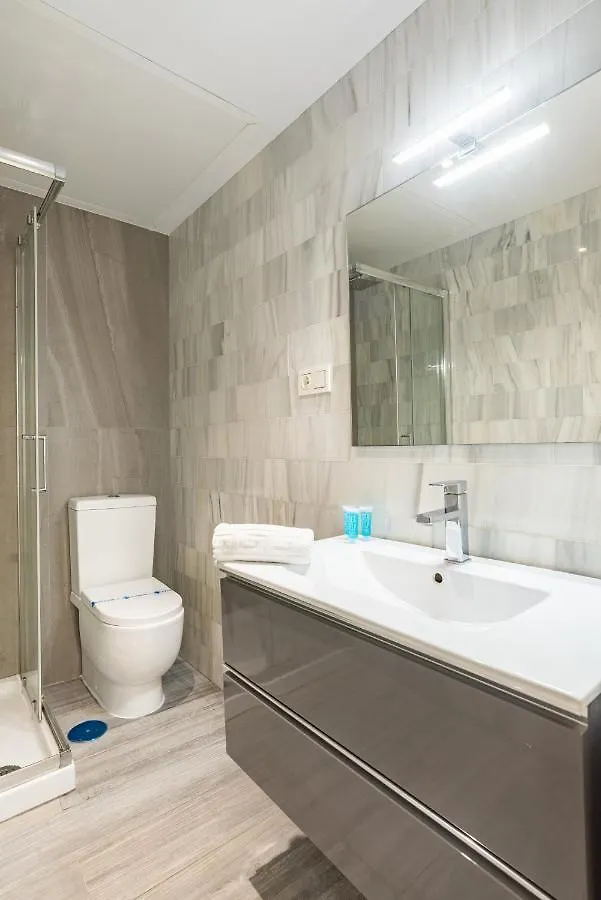 Soho Premium 4 Bedrooms Apartment Málaga