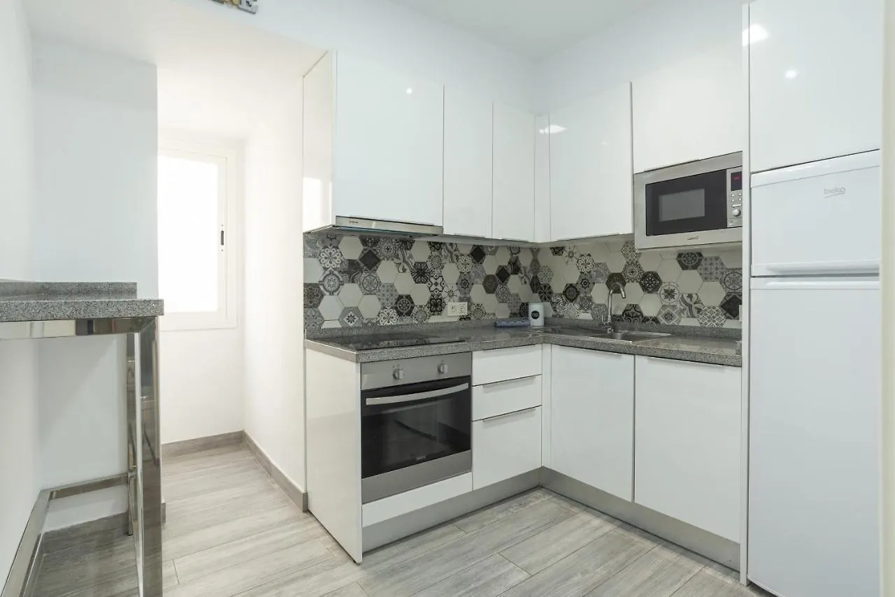 Soho Premium 4 Bedrooms Apartment Malaga